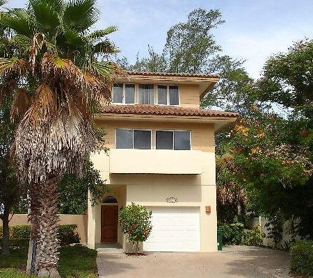 Serenity Four Bedroom Villa هولمز بيتش المظهر الخارجي الصورة